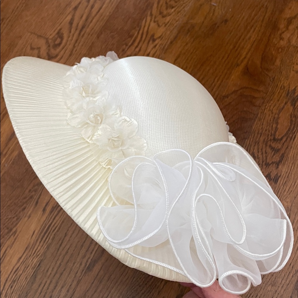 Vintage silk wedding hat